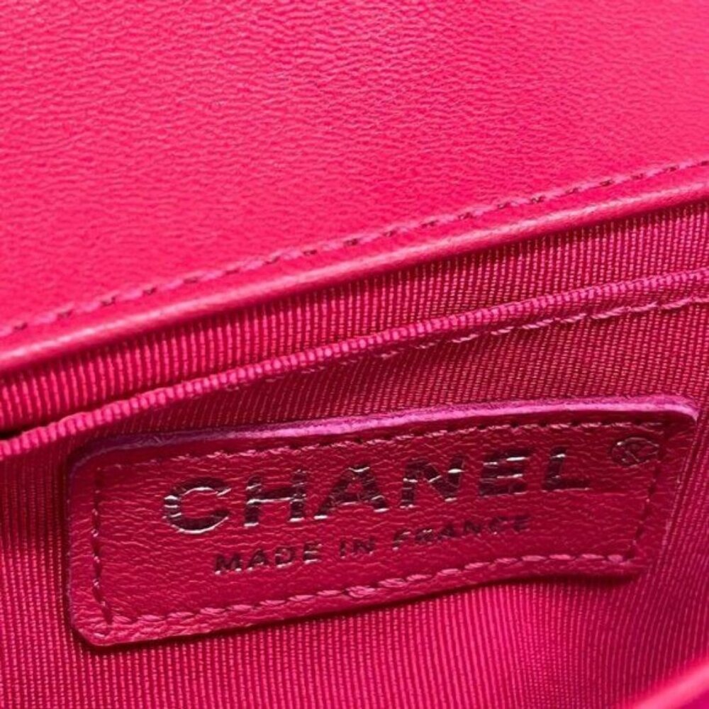 Authentic CHANEL Boy Flap Bag Quilted Chain Shoulder Bag Velvet Pink Fuchsia - Picture 13 of 14